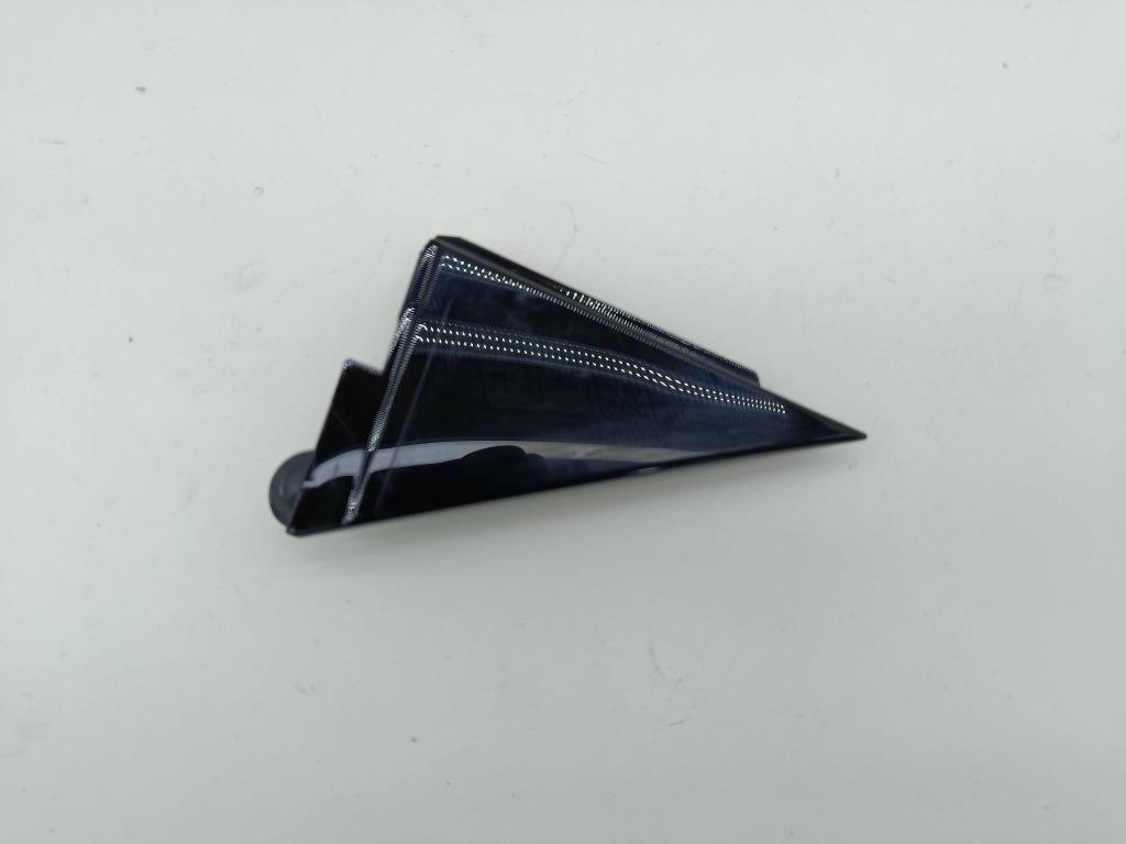 Купити Cupra formentor трикутник двері праві задній 5ff839638