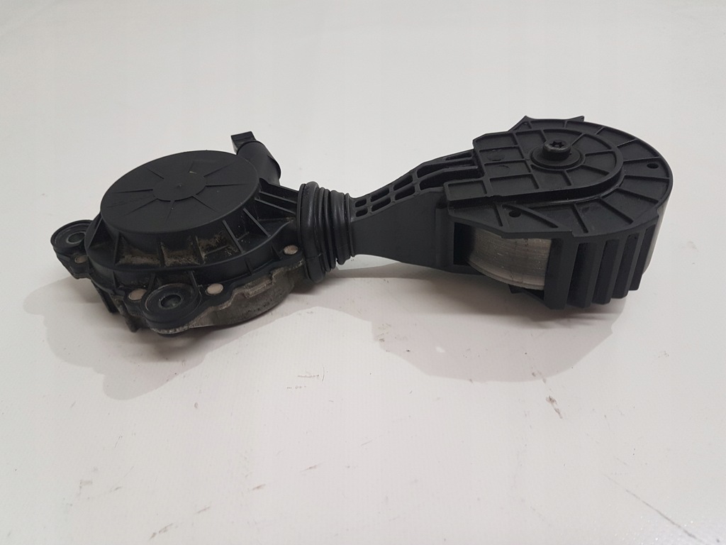 фото №5, Peugeot 5008 i натягувач ремінь 1.6 vti