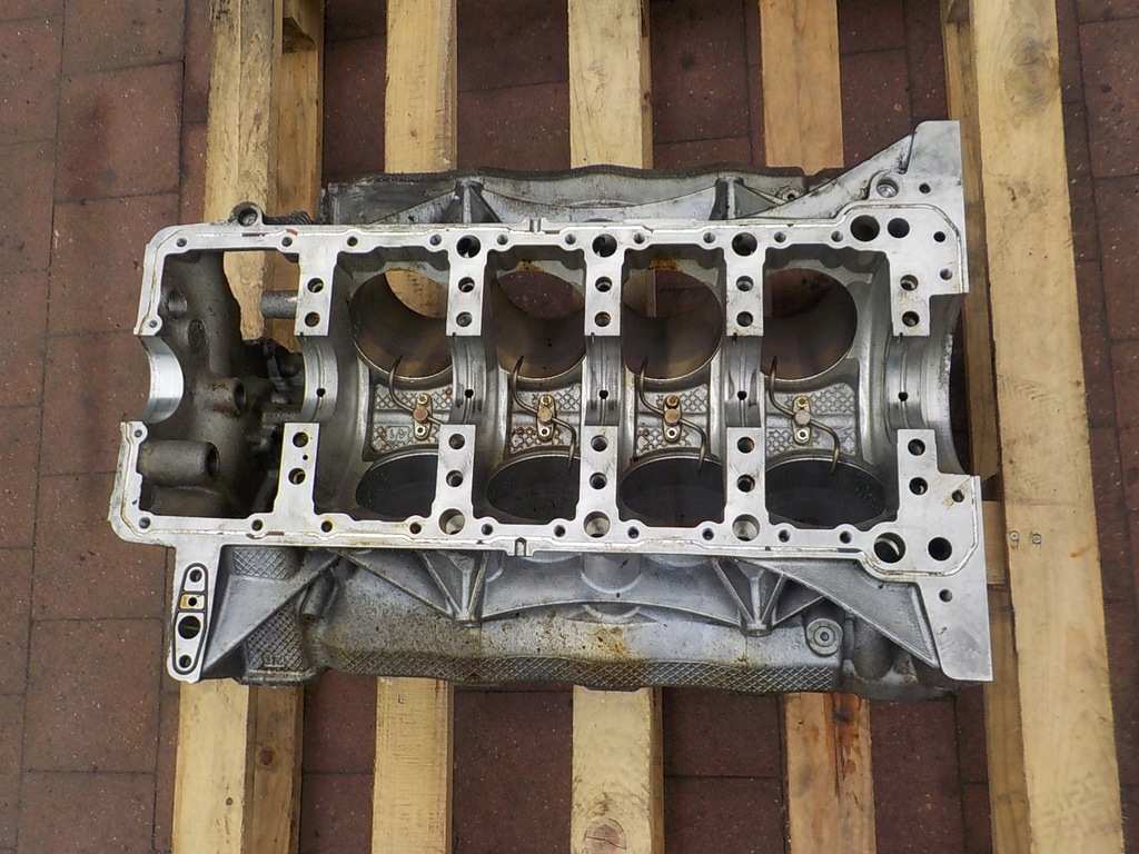 фото №7, Bmw m3 e90 4.0 v8 s65b40a блок двигателя 7841454