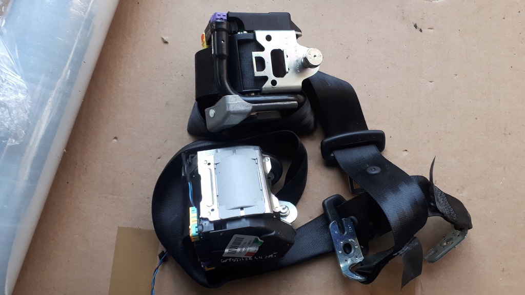 фото №9, S4 b8 lift a4 pas кронштейн na чашка сидіння задня