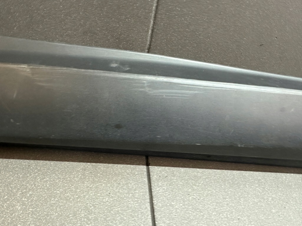 Молдинг двері правий задній ryski lexus rx iv 75075-48140 Доставка