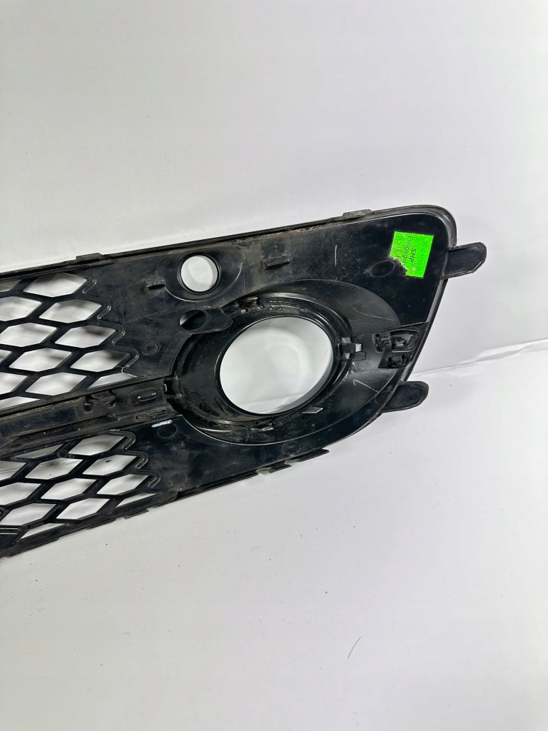 Q5 8r s-line рестайлинг  решётка бампера левая pdc хром 8r0807681s Недорого