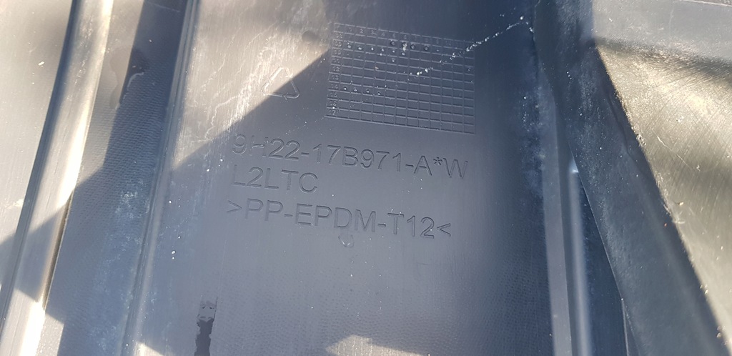 фото №13, Land rover discovery бампер перед передний 9h22-17b971-a