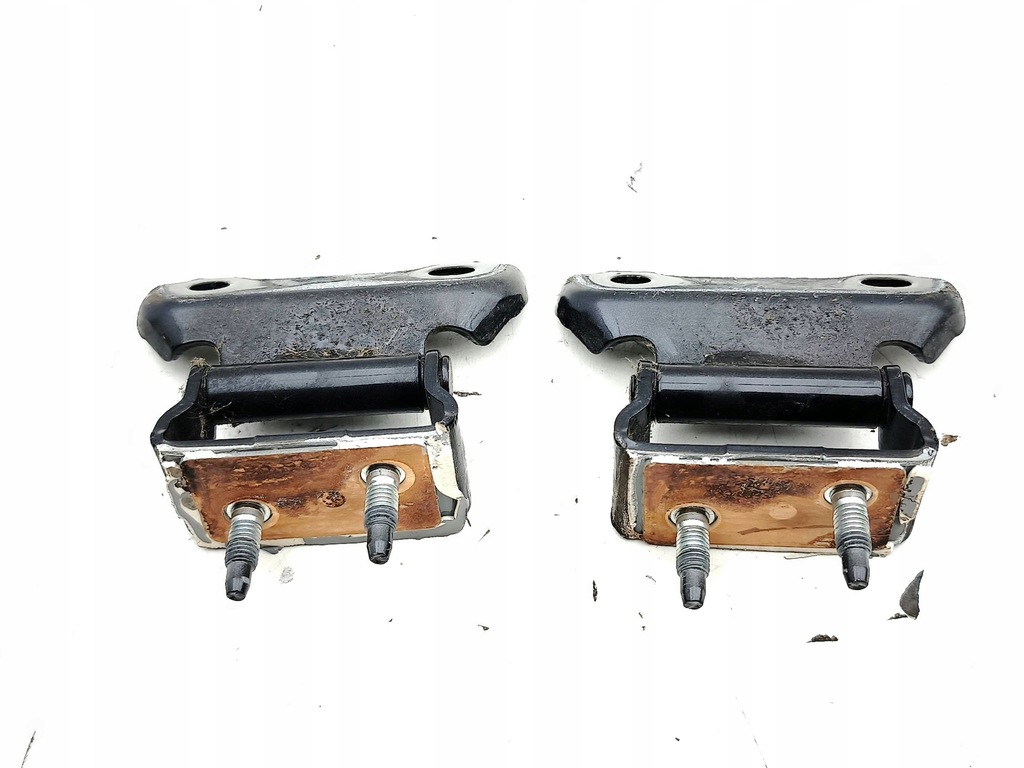 фото №5, Lexus rx 450h 2020 петли крышки багажника