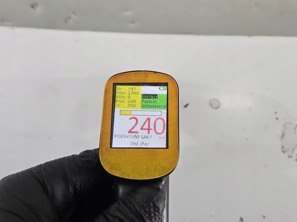 фото №11, Крышка багажника задняя mercedes 123 sedan белый