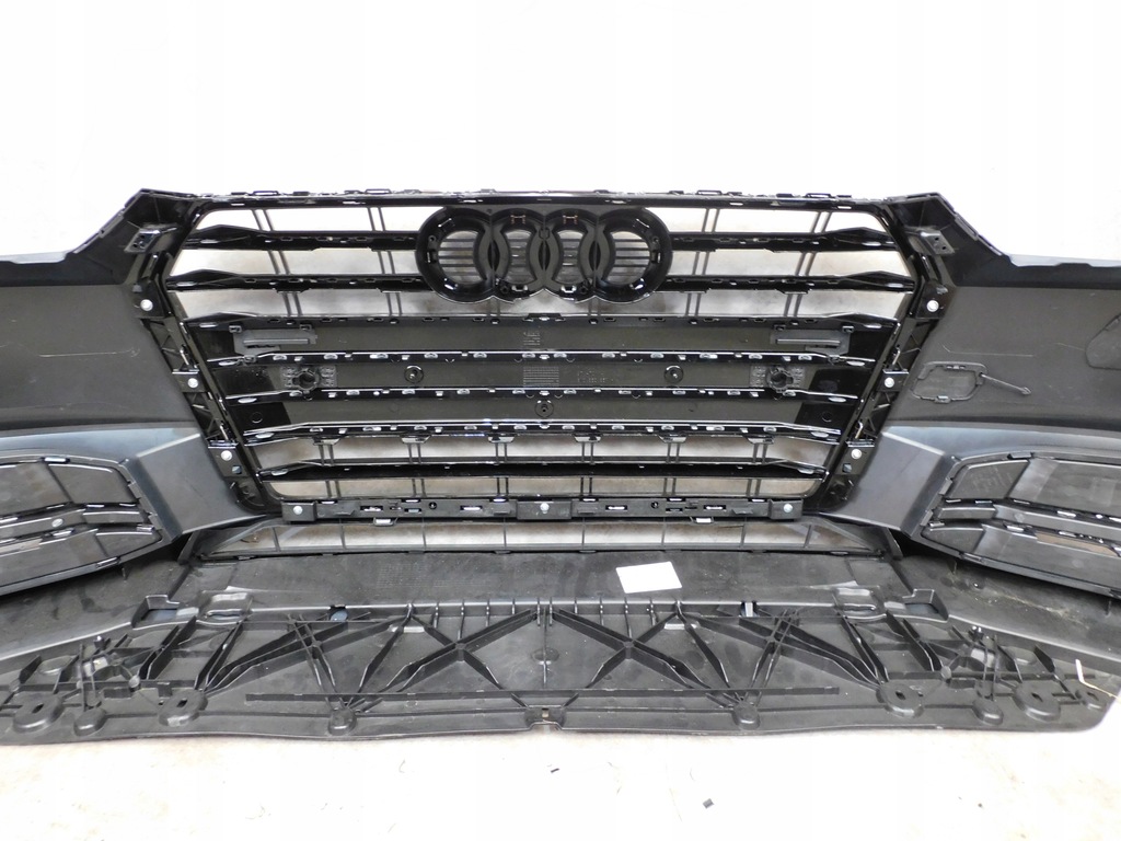 фото №11, Audi a4 b9 8w s line przed lift бампер перед передний решётка радиатора решётки s4 b9