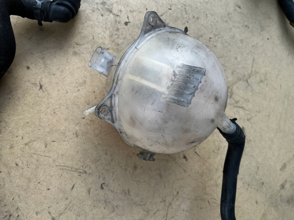 фото №9, Vw volkswagen polo v 5 6r магистраль провода шланги wąż трубка wody оригинал