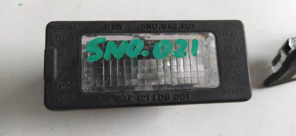 фото №2, Vw audi лампа освещение 5n0943021