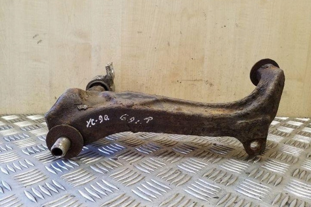 фото №6, Рычаг задний правый volvo xc90 i 8634887 2.4l дизель 120kw 2003