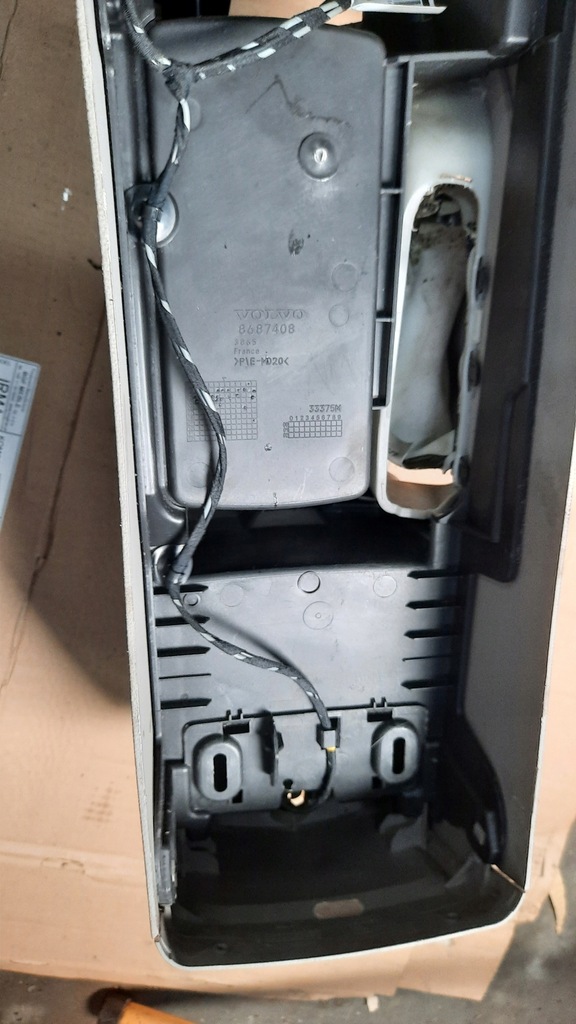 фото №7, Підлокітник volvo s40 ii v50 04r