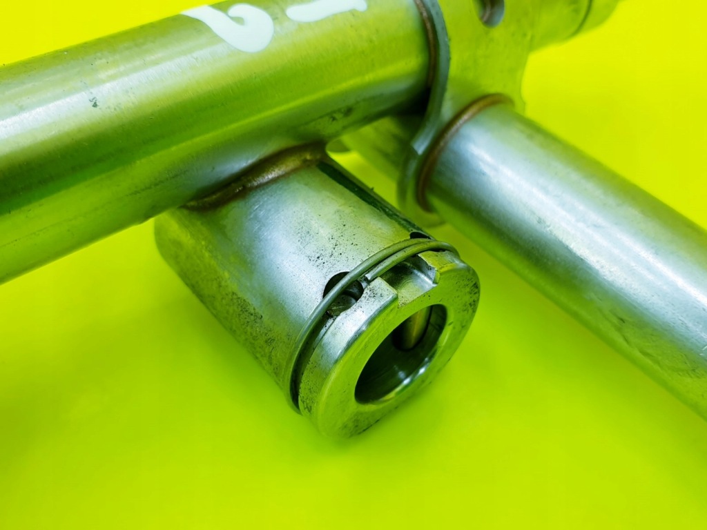 фото №8, Молдинг топливная впрыскная wrangler jl kl 2.0 t 05281482ab