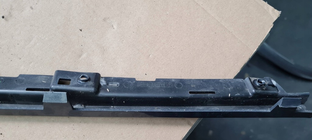 фото №9, Audi q5 sq5 s line 80a807661 молдинг соединитель бампера перед оригинальный номер