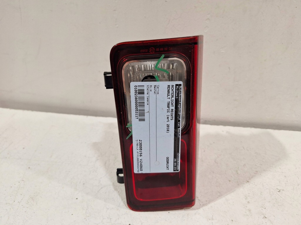 Купити Ліхтар задній правий заднього виду 93459475 renault trafic 3 vivaro b 14-