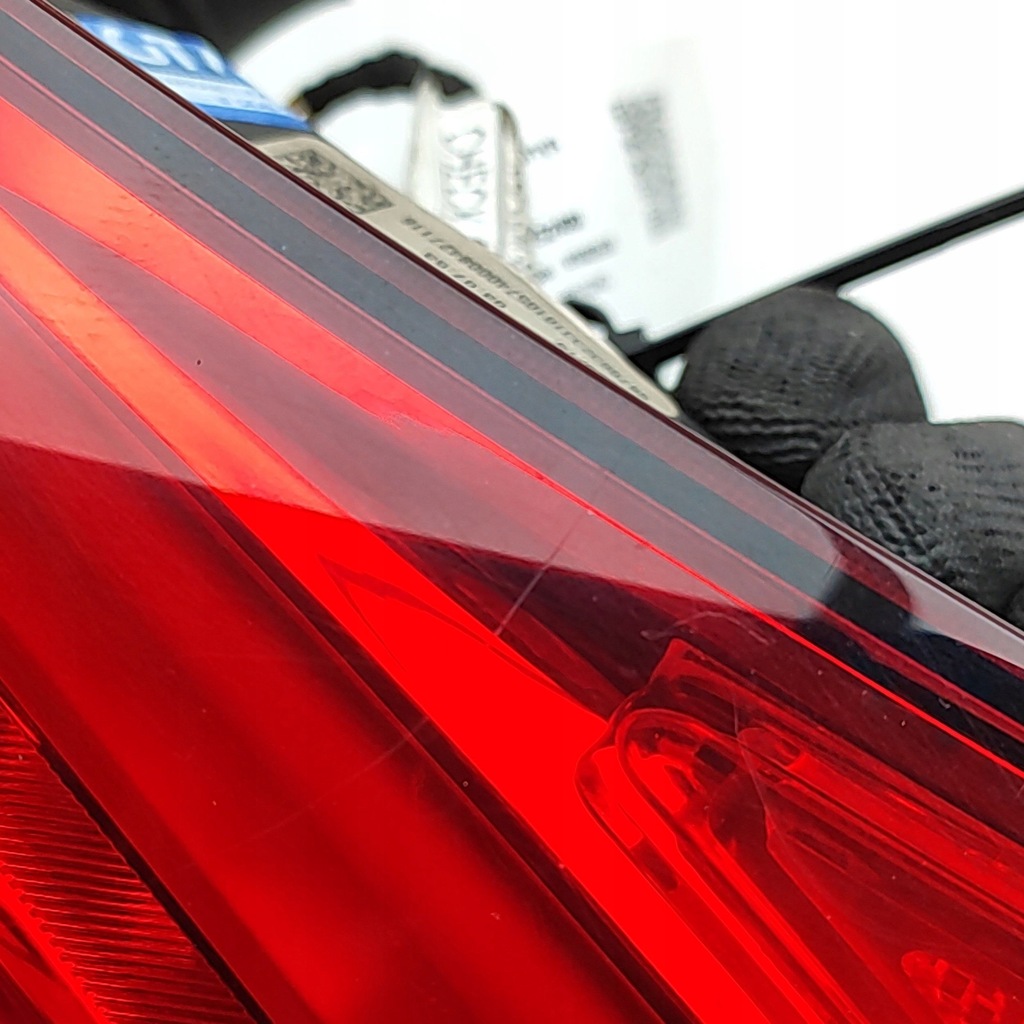 фото №7, Maserati levante 2016 права сторона лампа задня