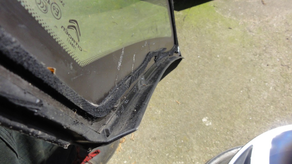 фото №4, C4 picasso ii скло кузовна правий перед 16r