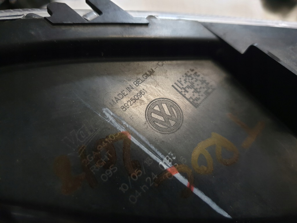 фото №3, Vw t roc t-roc 2ga поворотник drl led