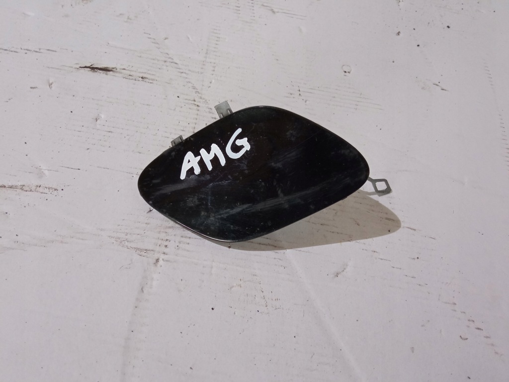фото №1, Mercedes w205 6.3 amg заглушка бампера перед