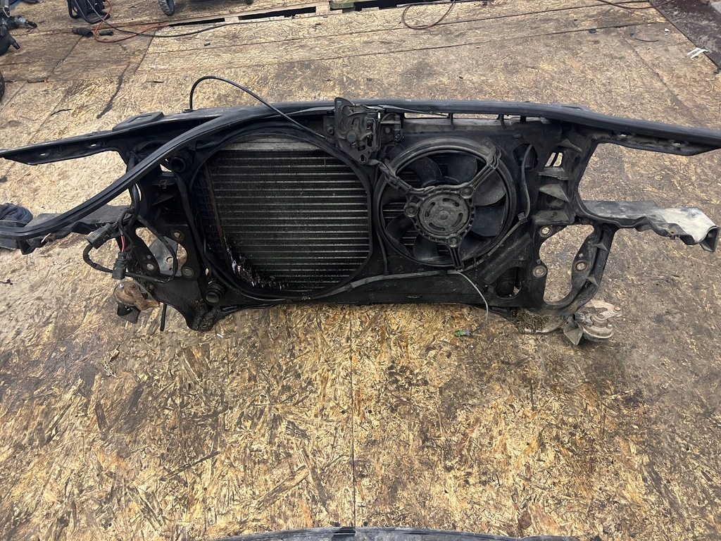 фото №9, Vw passat b5 lift 1,9 tdi перед kompletny чорний капот бампер pas передній