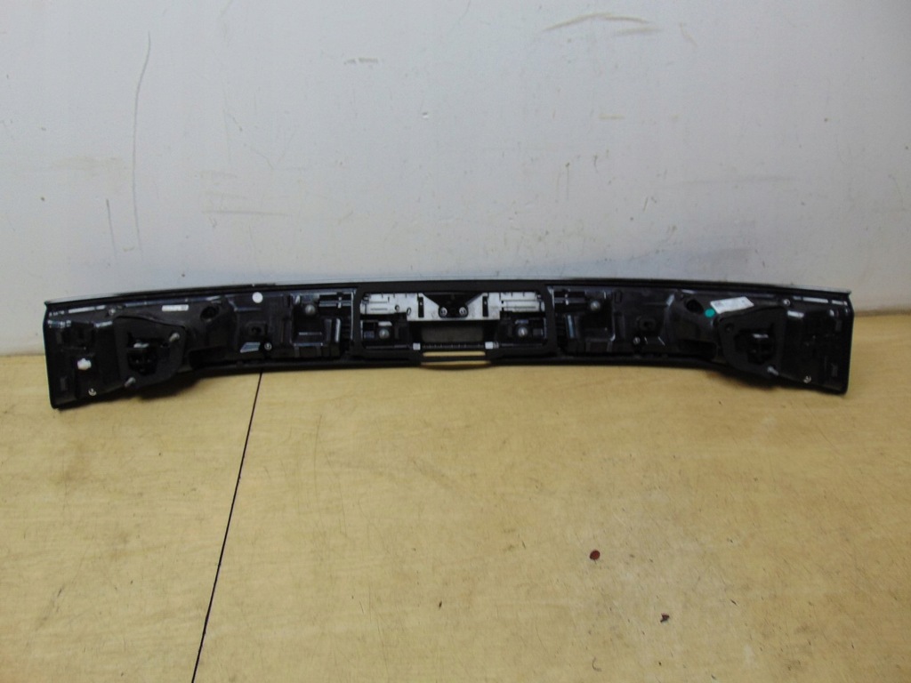 фото №13, Накладка крышки багажника лампы led vw taigo 2g7945093