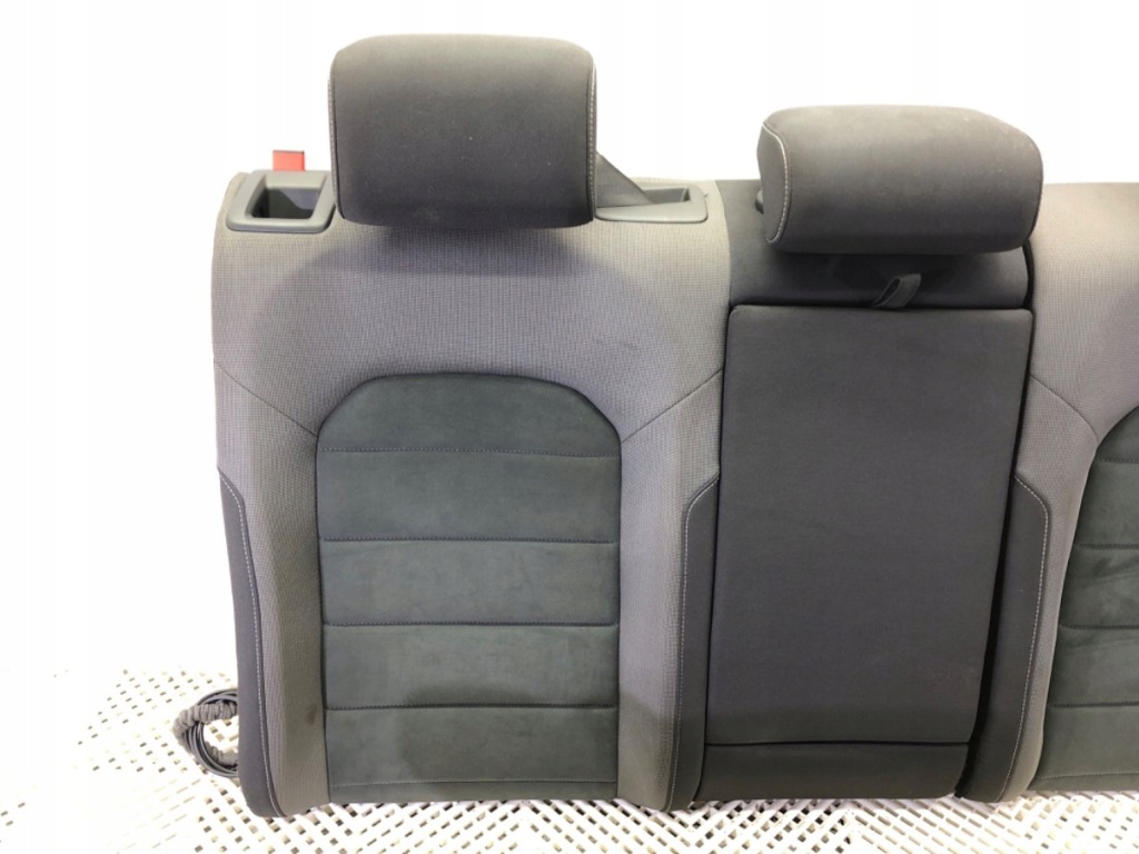 фото №2, Заднє сидіння drugi ряд vw golf vii kombi сидіння середня