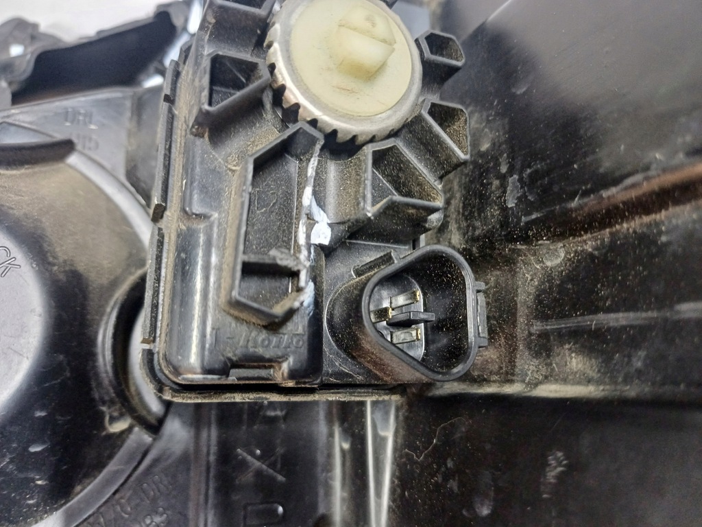 фото №13, Лампа правый перед ford ranger v lift h7 europa