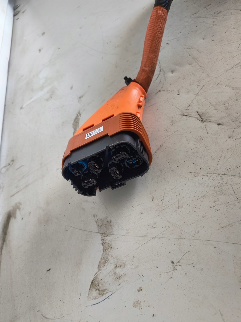 Twingo iii электрик разъём зарядки 296959050r в Украине