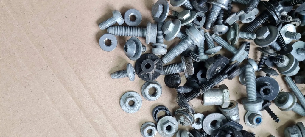 фото №7, S6 c7 4g a6 lift болты винтики гайки крыльев бампер перед lx7pa7 4g s7