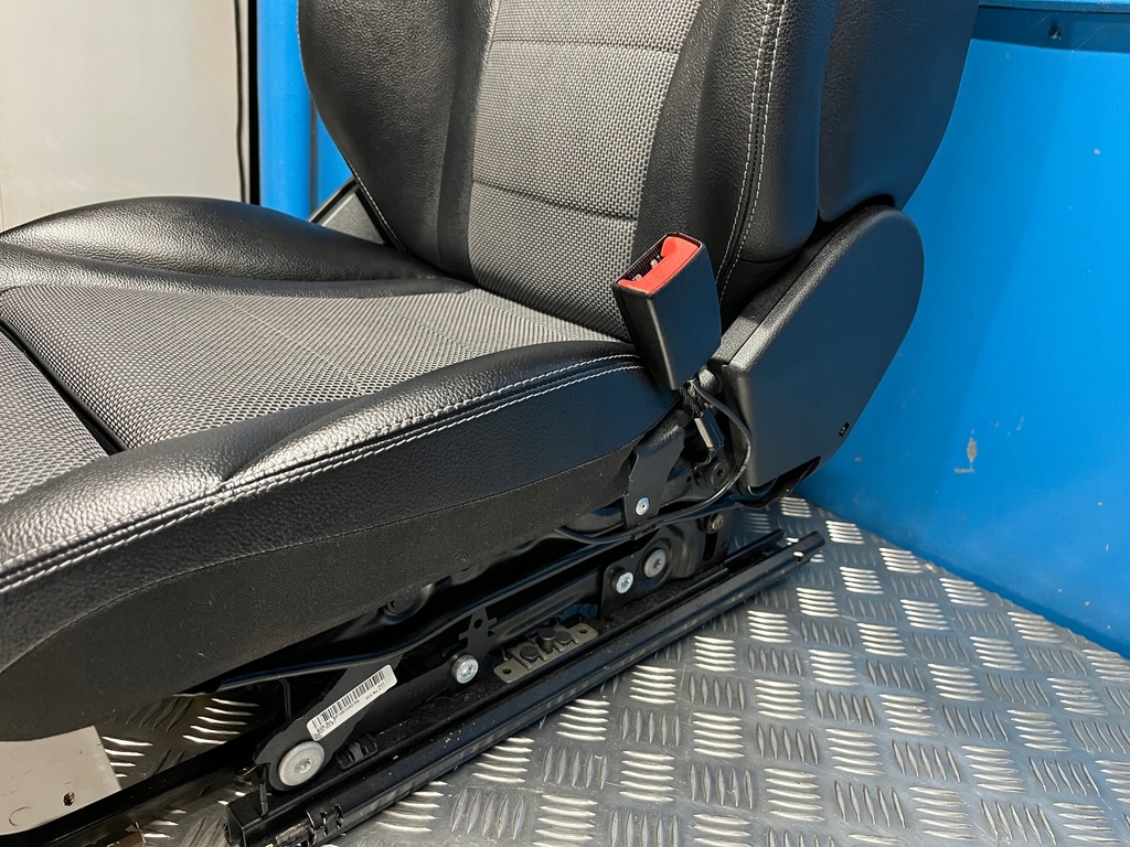 фото №7, Mercedes w205 сиденье пассажира правый