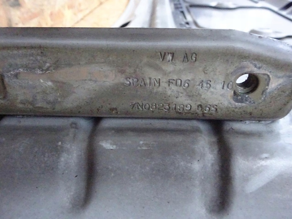 фото №9, Seat alhambra 7n 10-20 капот крышка двигателя oem