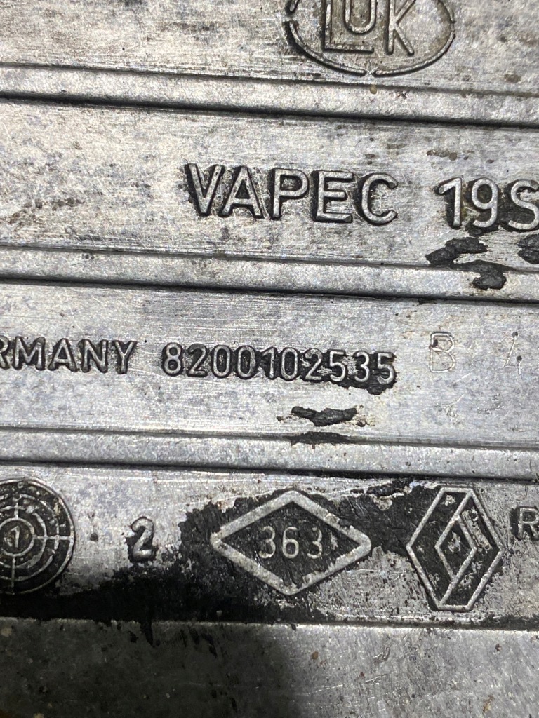 фото №3, Насос вакуум renault master ii 8200102535