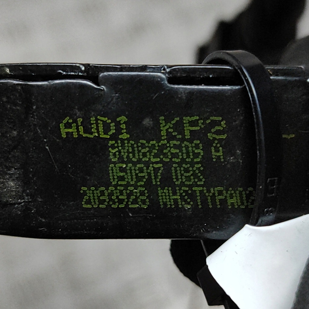 фото №6, Audi rs3 2018 замок крышки передней / капот двигателя