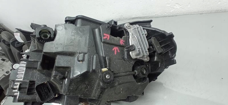 фото №8, Лампа права передня перед full led bmw 2 f44 9478456