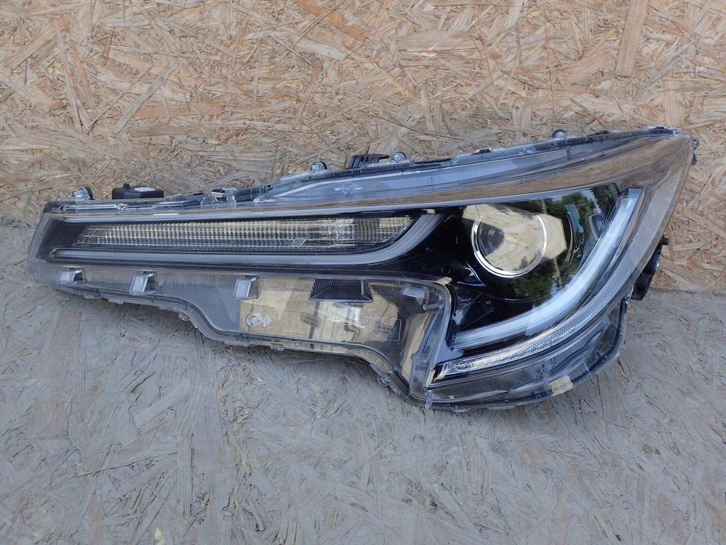 фото №1, Лампа ліва full led toyota corolla e21 hb 2019-