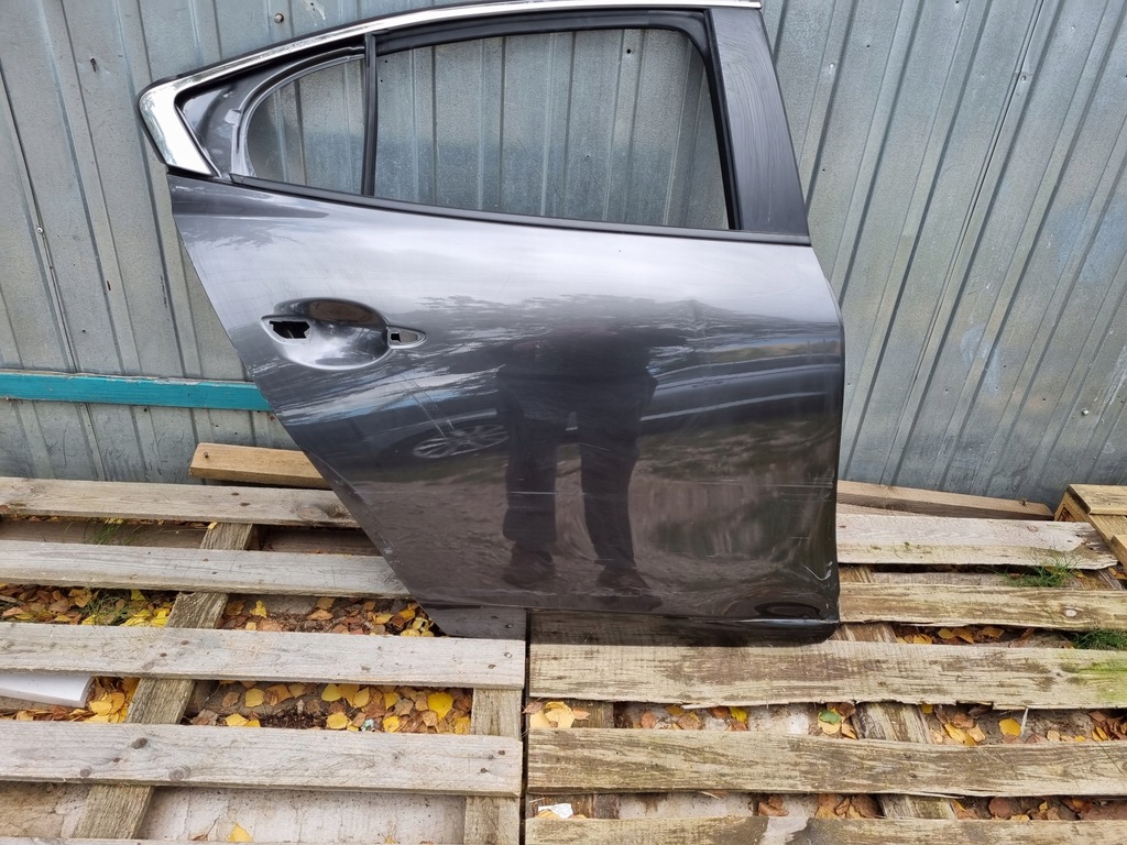 фото №1, Mazda 3 bp sedan дверь задняя задние правое задние
