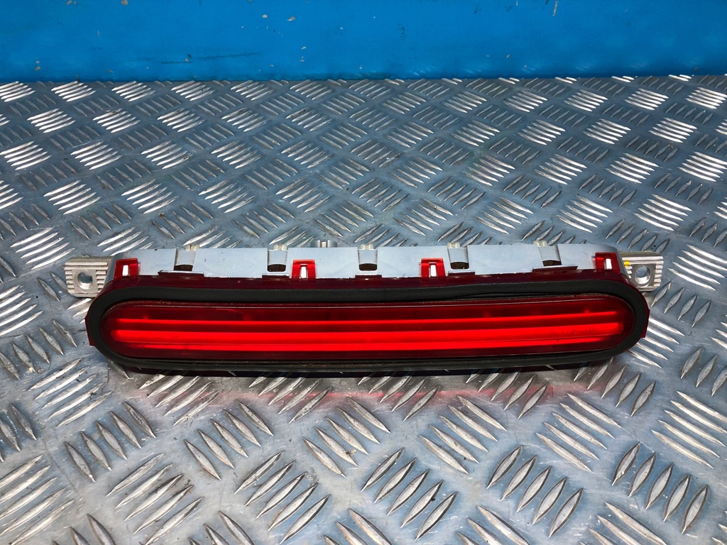 фото №1, Toyota corolla verso третій світло стоп 81570-0f011