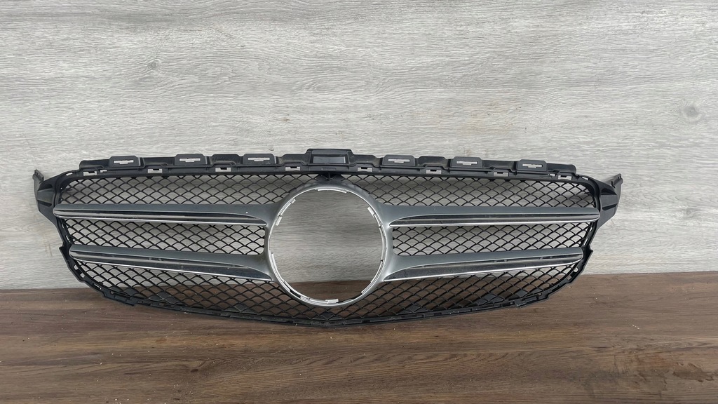 фото №1, Mercedes c-klasa 205 решітка радіатора решітка радіатора a2058800183