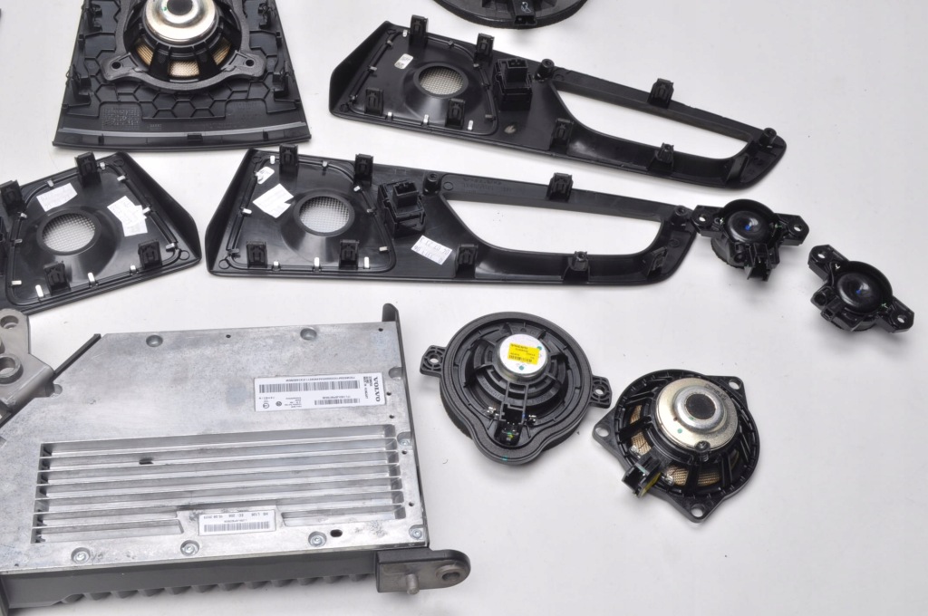 фото №5, Volvo xc60 2023 rok динаміки аудіосистема комплект динаміків bowers wilkins