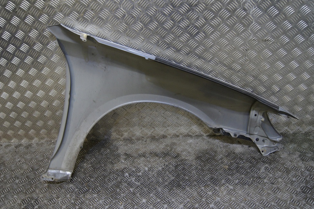 фото №8, Крыло левый c6z legacy iv 08 kombi