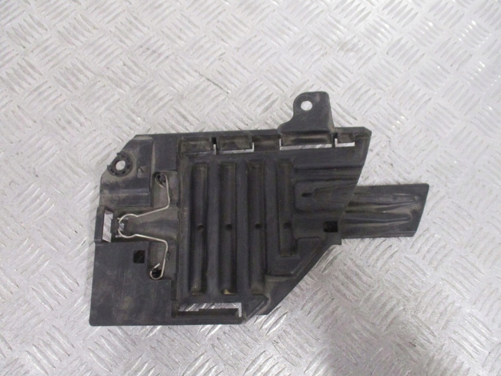 фото №1, Напрямна кронштейн лампи land rover discovery sport 00183541