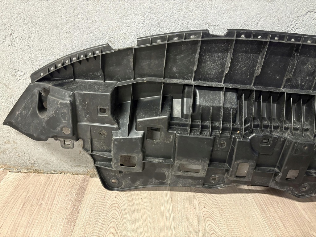 фото №9, Toyota yaris cross плита накладка бампера перед 52618-0d180