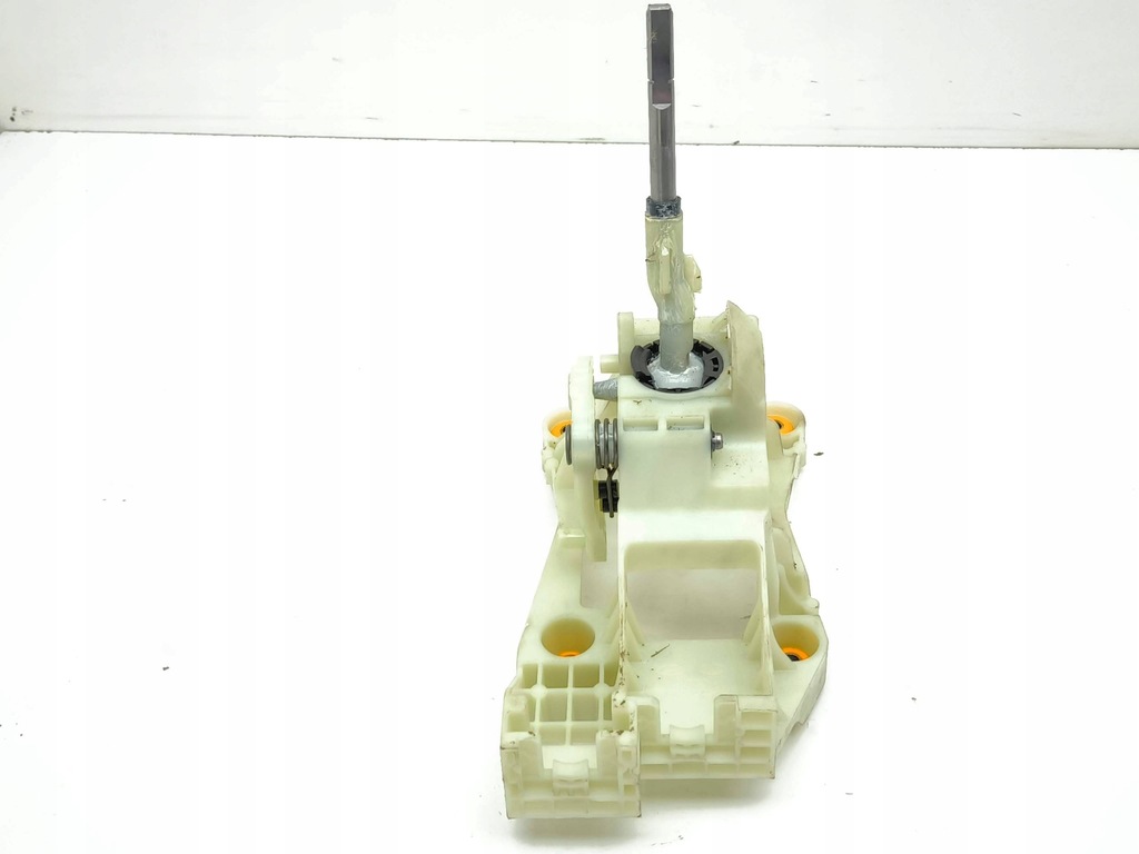 фото №9, Kia stonic 2022 домкрат переключения передач / верхний