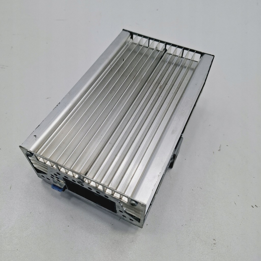 фото №1, Усилитель 3451405 harman becker mini r55 r56