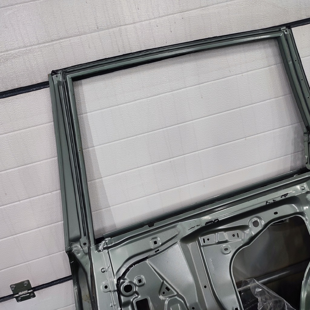 фото №14, Дверь правый задняя subaru forester iv