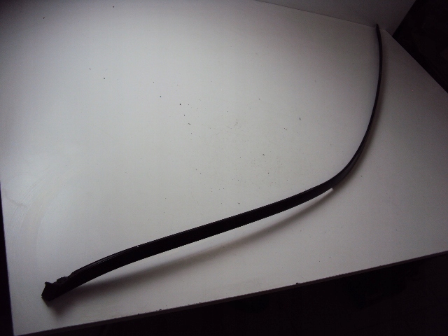 фото №1, Молдинг дах права porsche panamera 970 13 r