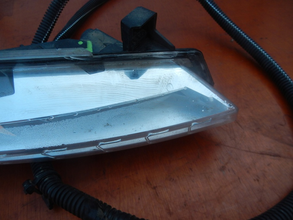 Противотуманная фара led drl правый renault clio iv 18r` Киев