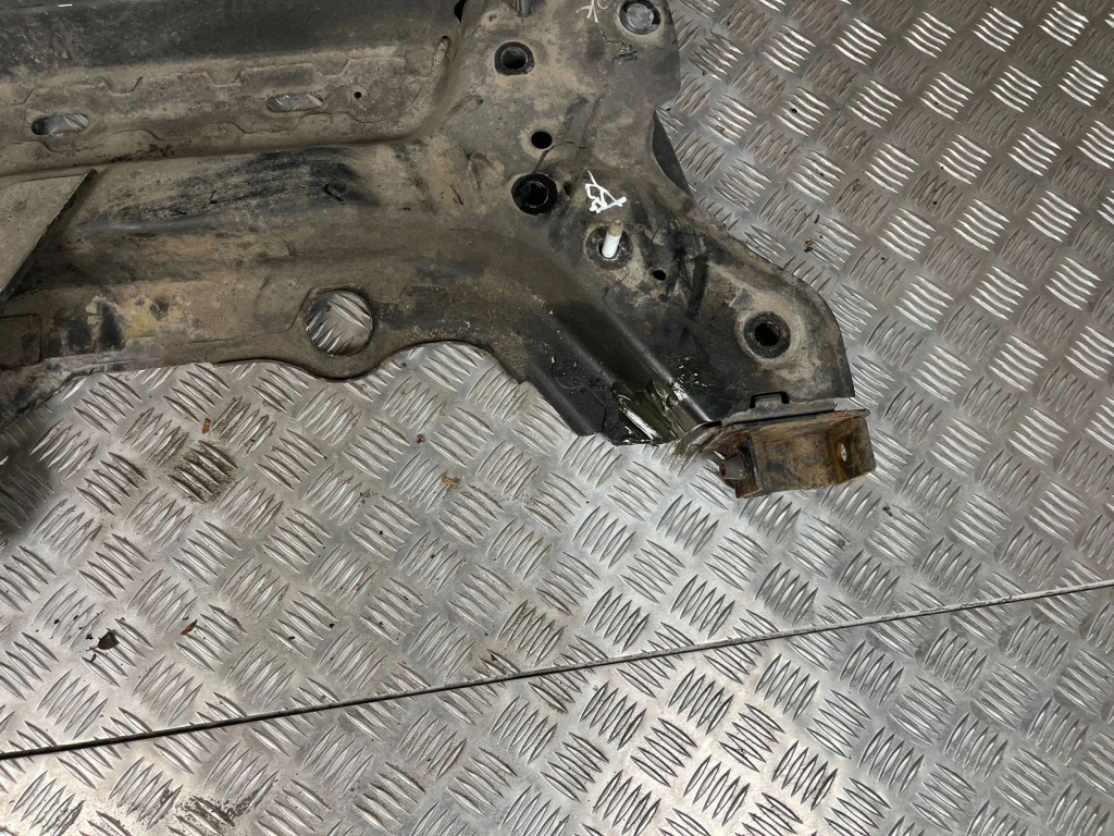 Renault talisman 2014 рама допоміжна передня в Україні