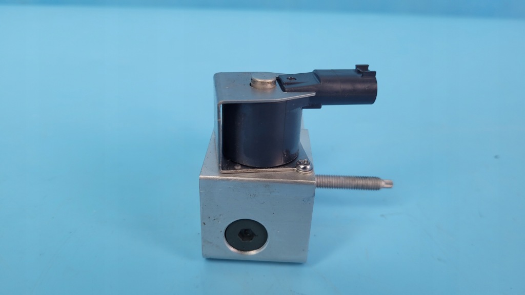 фото №12, Bmw 3' g20 2.0d 320d 21r клапан расширительный кондиционера 7951456