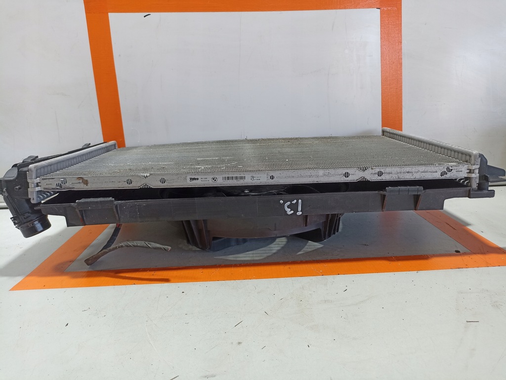 фото №9, Bmw i3 l01 радиатор вентилятор 8642143