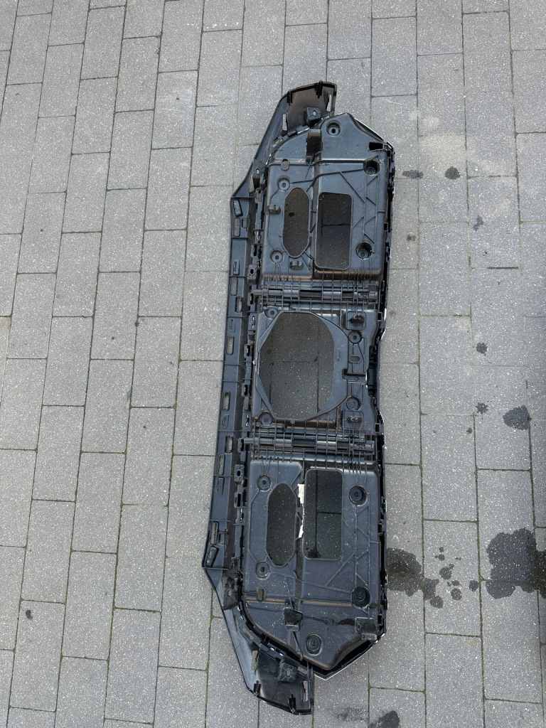 фото №5, Skoda enyaq решётка радиатора