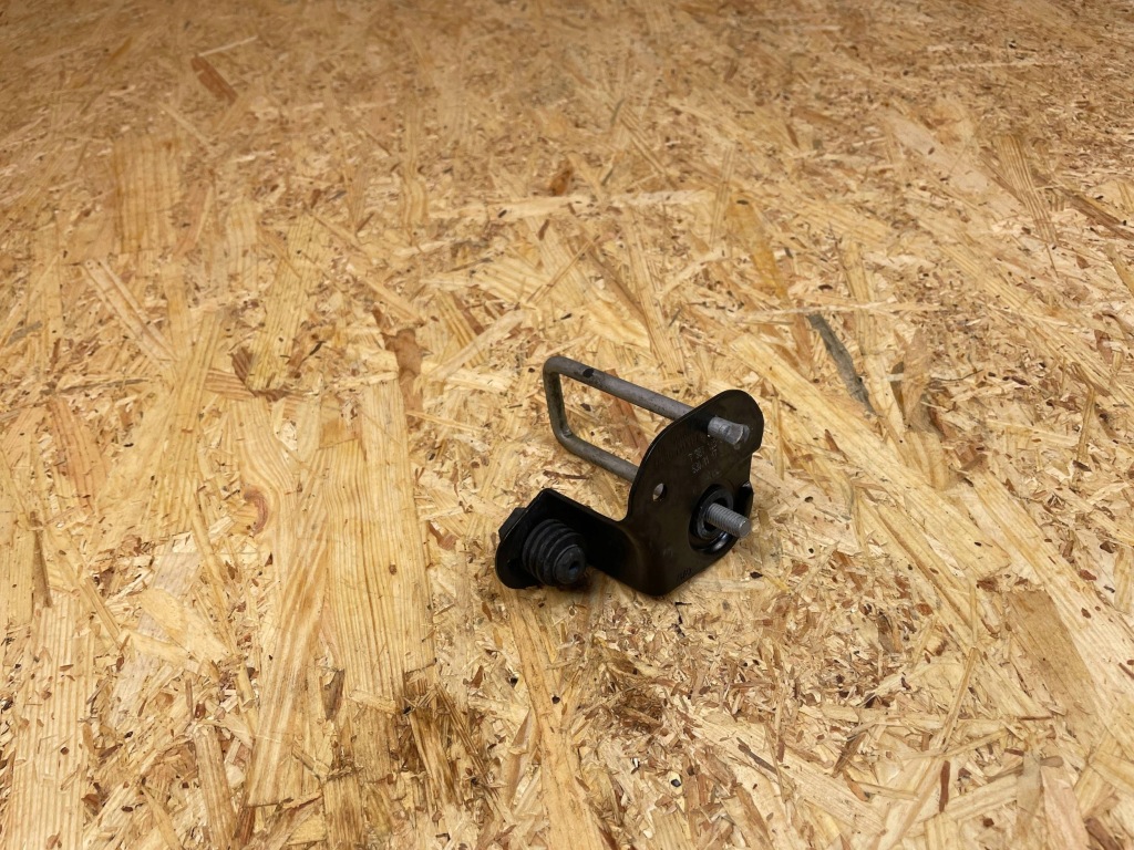 Замок крюк ригель капота bmw 2 f45 f46 7387165 в Украине